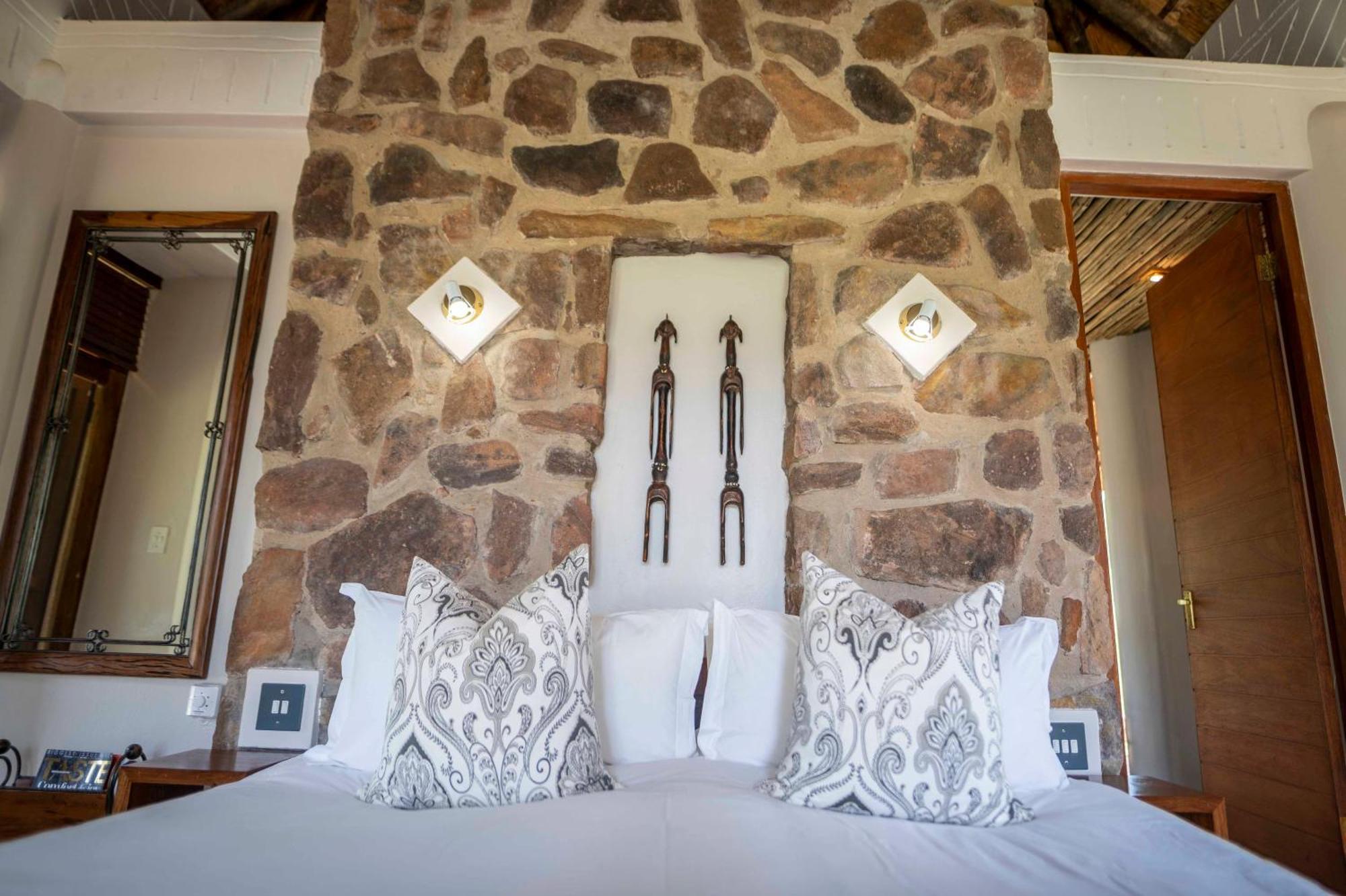 Ekuthuleni Lodge Strand Buitenkant foto